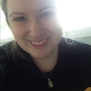 Meet your Posher, Nichole